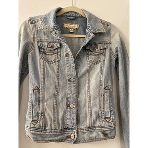 Abercrombie and Finch Denim Jacket sz L